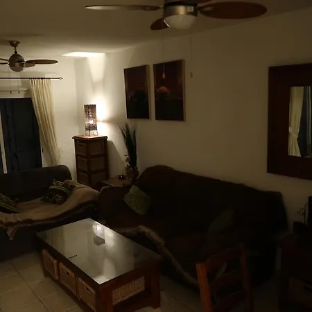 Paradise بيت للعطل بافوس